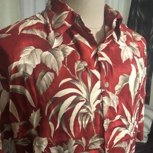 Men’s size large Pierre Cardin button up shirt